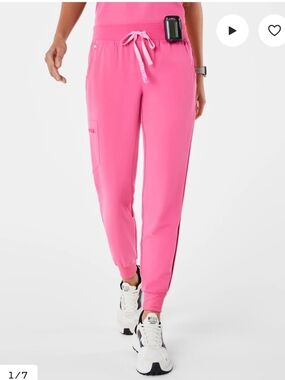FIGS Zamora Jogger Scrub Pants Women's Size Medium Petite F***ing Pink